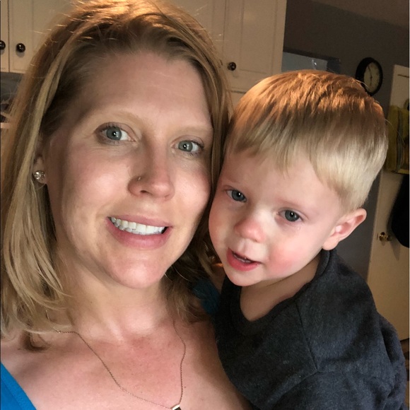 Meet your Posher, Kelly marie - Picture 1 of 2